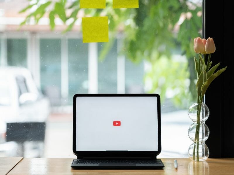 Mit YouTube Geld verdienen ohne eigene Videos